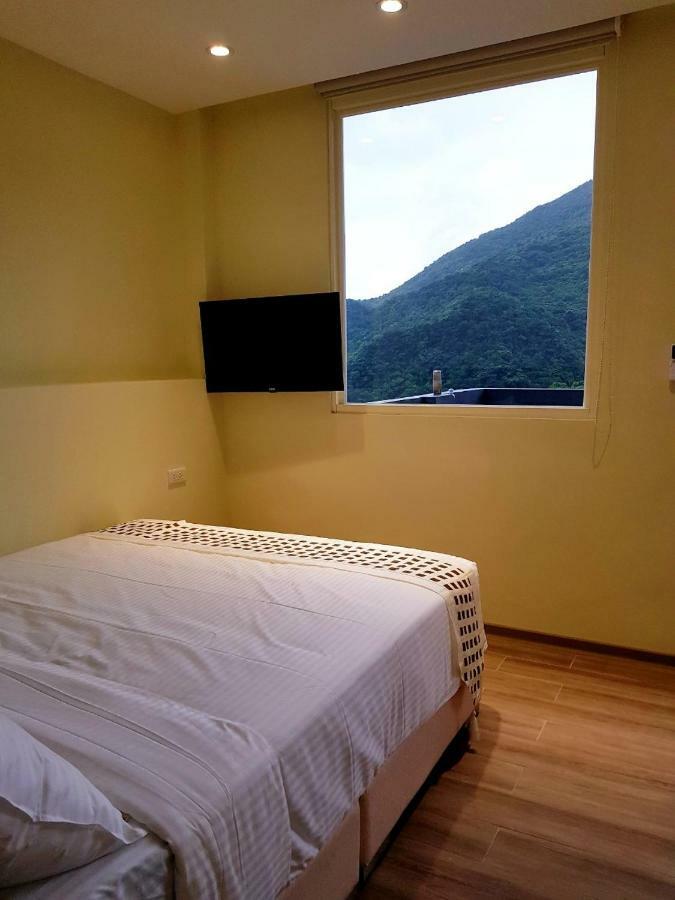 Night Sea Homestay Цзюфэнь Экстерьер фото
